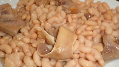 Mongetes del ganxet amb morro i orella