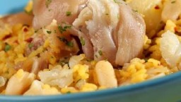 Recepta de cuina de Arròs amb peus de porc, mongetes i naps