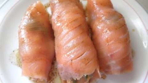 Canelons de salmó