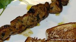 Recepta de cuina de Pinxitos de xai al Ras El Hanout