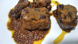 Recepta de cuina de Cua de bou estofada