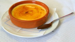 Recepta de cuina de Crema catalana cremada