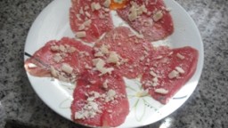 Recepta de cuina de Carpacio de bou amb Parmesà