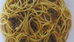 Recepta de cuina de Espaguetis amb cloïsses