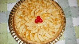 Recepta de cuina de Pastis de poma amb crema