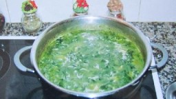 Recepta de cuina de Arròs d'espinacs frescos