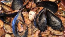 Recepta de cuina de Musclos i cloïsses a la marinera