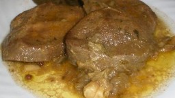 Recepta de cuina de Llengua de vedella en escabetx o salsa de carn