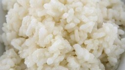 Recepta de cuina de Arròs bullit amb oli i alls