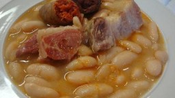 Recepta de cuina de Fabada asturiana