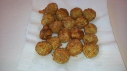 Recepta de cuina de Mandonguilles de patata amb gambes