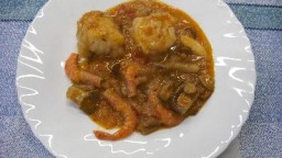 Recepta de cuina de Cassola  de rap, gambes i bolets