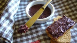 Paté d'olives i tomàquets secs