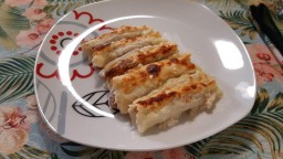 Recepta de cuina de Canelons amb botifarra de perol