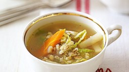 Recepta de cuina de Sopa de verdures amb ordi