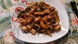 Recepta de cuina de Arròs de verdures amb sípia