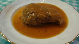 Galtes de porc amb salsa