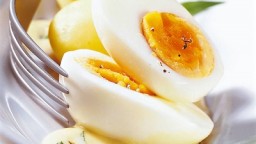 Recepta de cuina de Ous amb Salsa de Mostassa i Estragó