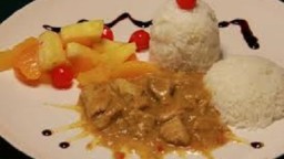 Recepta de cuina de Arròs amb pollastre al curry