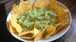 Recepta de cuina de Nachos amb Guacamole