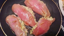 Recepta de cuina de Pits de Pollastre farcits amb Bolets