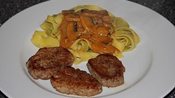 Recepta de cuina de Llom de Porc amb Bolets i Tallarines