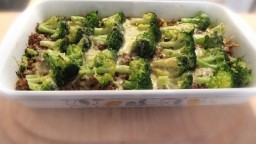 Recepta de cuina de Cassola de Bròquil, Patates i Carn picada