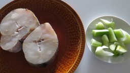 Recepta de cuina de Rodanxes de lluç congelat al microones amb fonoll i altres espècies