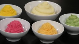 Recepta de cuina de Puré de patata de colors