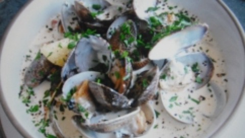 Cloïses amb salsa de vi blanc i mantega