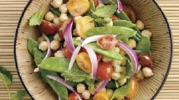 Recepta de cuina de Amanida de cigrons amb tirabecs