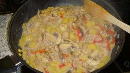 Recepta de cuina de Plat de patates amb bolets