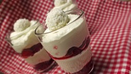 Recepta de cuina de Crema de bombons Raffaelo