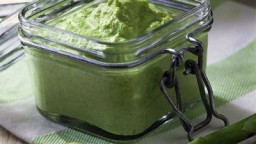 Recepta de cuina de Pesto d’espàrrecs