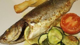 Recepta de cuina de Llobarro amb verdures