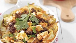 Recepta de cuina de Gratinat de col i carn picada