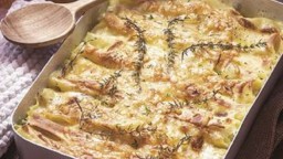 Recepta de cuina de Canelons amb col rissada