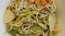 Recepta de cuina de Nius frescos de pasta saltejats amb gules i llagostins