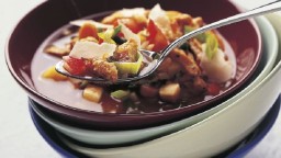 Recepta de cuina de Busecca, sopa de tripa, especialitat del Canto del Ticino Suïssa