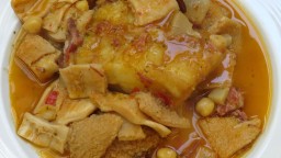 Recepta de cuina de Bacallà amb cap i pota i cigrons