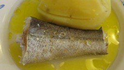 Recepta de cuina de Cua de lluç bullida amb patates