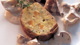 Recepta de cuina de Terrina de vedella amb gruyère i salsa de xampinyons