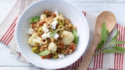 Recepta de cuina de Risotto de coliflor i tomàquet amb sàlvia
