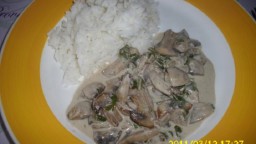 Recepta de cuina de Bolets a la crema agra