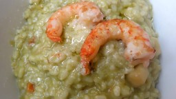 Recepta de cuina de Arròs de llagostins, sípia i verdures amb caldo d’espàrrecs