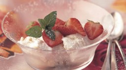 Recepta de cuina de Gelat de iogurt a la vainilla