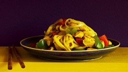 Recepta de cuina de Fideus fregits amb pollastre