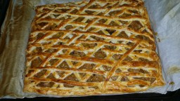 Recepta de cuina de Pasta de full amb porros i cansalada