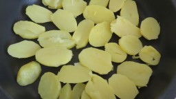 Recepta de cuina de Pop a la cassola amb patates