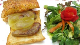Recepta de cuina de Milfulls de poma confitada i foie